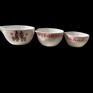 Vintage White Ceramic Nesting Mixing Bowls with Red Holiday Motifs
